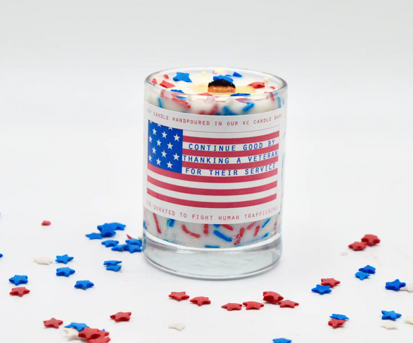 Mini Monday - FREE America Mini! (with any purchase)